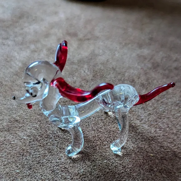 Glass Dog & Fire Hydrant With Little Green Dog - Picture 3 of 15